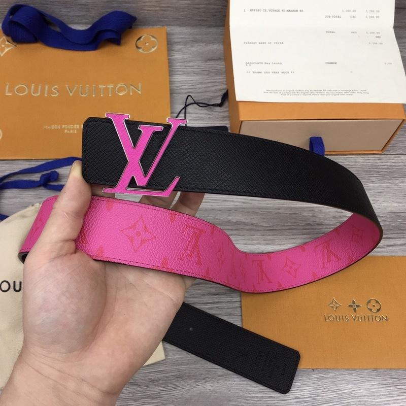 lv-initials-40-mm-reversible-belt-12_16843491757-1000