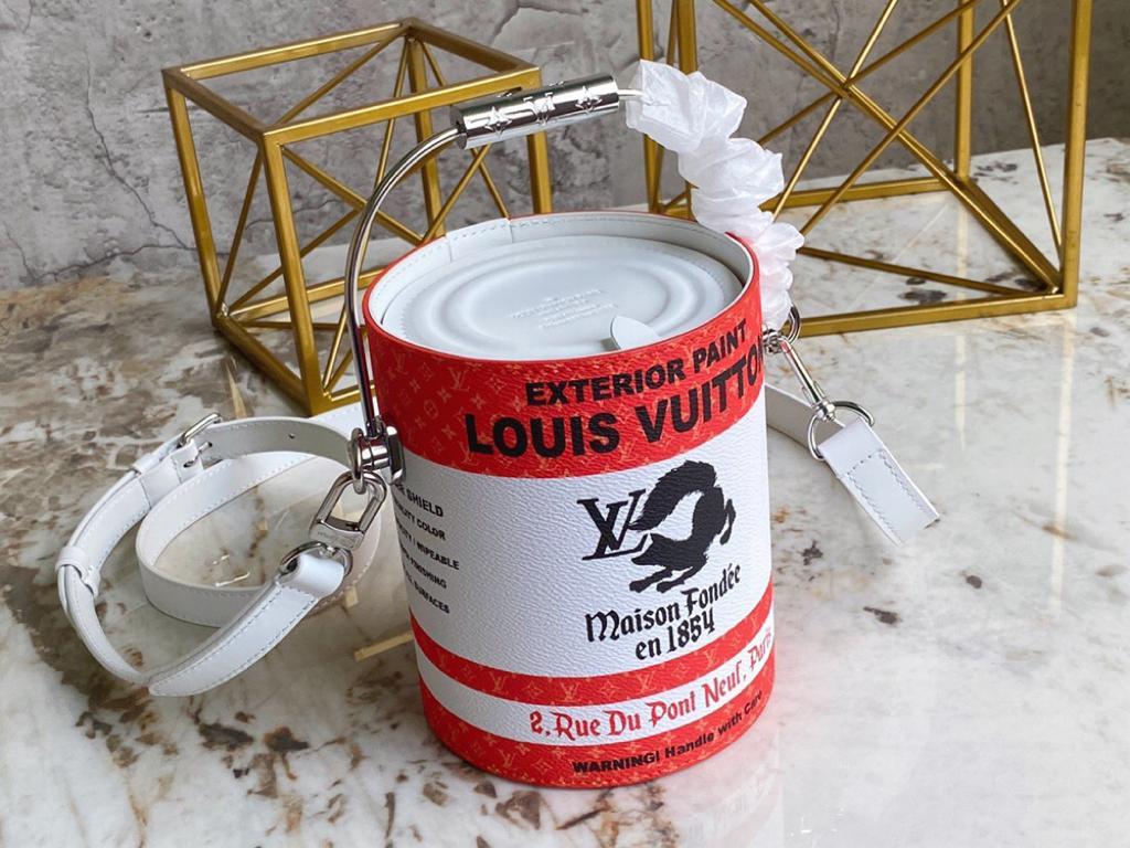 lv-paint-can-5775_16845010404-1000
