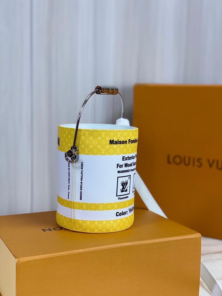 lv-paint-can-5776_16845010423-1000