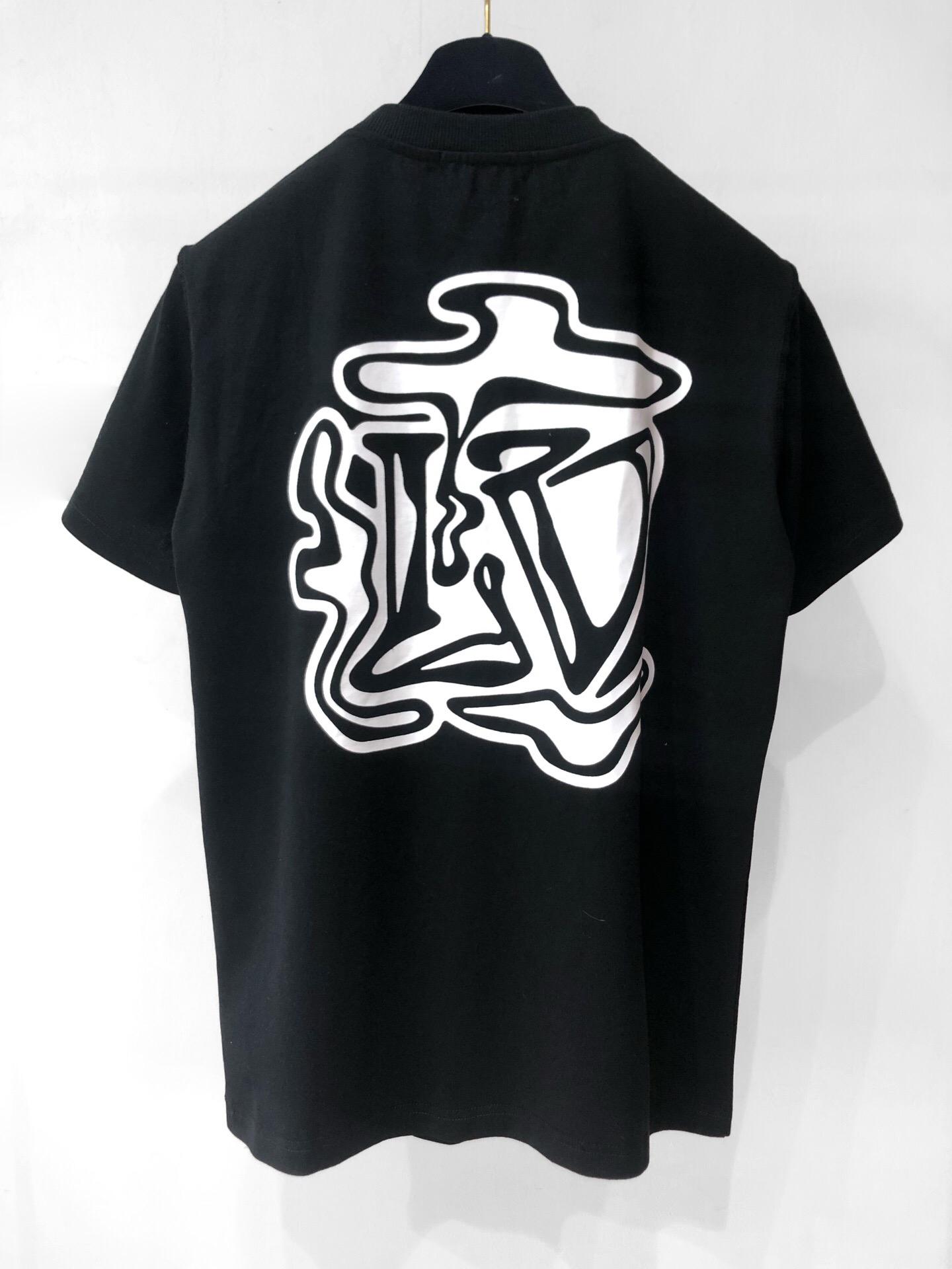 lv-smoke-printed-tee-180_16844969013-1000