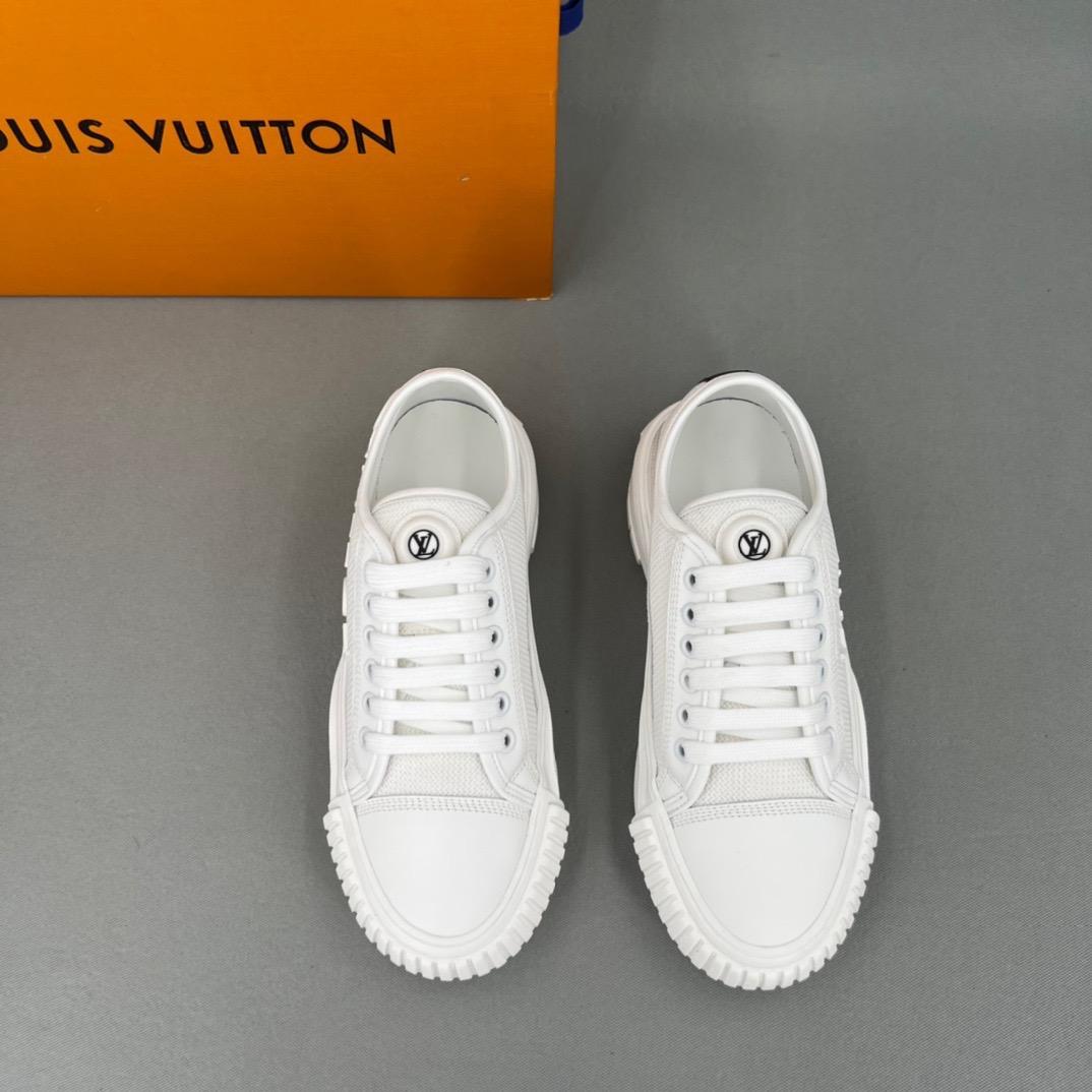 lv-squad-sneaker-1706_16843943523-1000