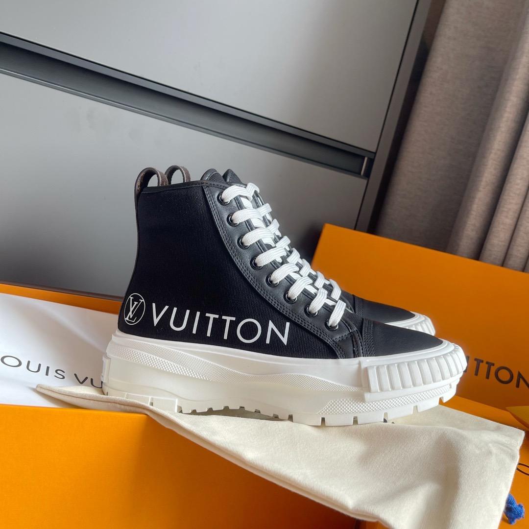 lv-squad-sneaker-boot-1707_16843943533-1000