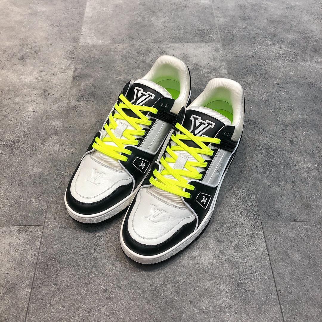 lv-trainer-sneaker-3278_16843965452-1000