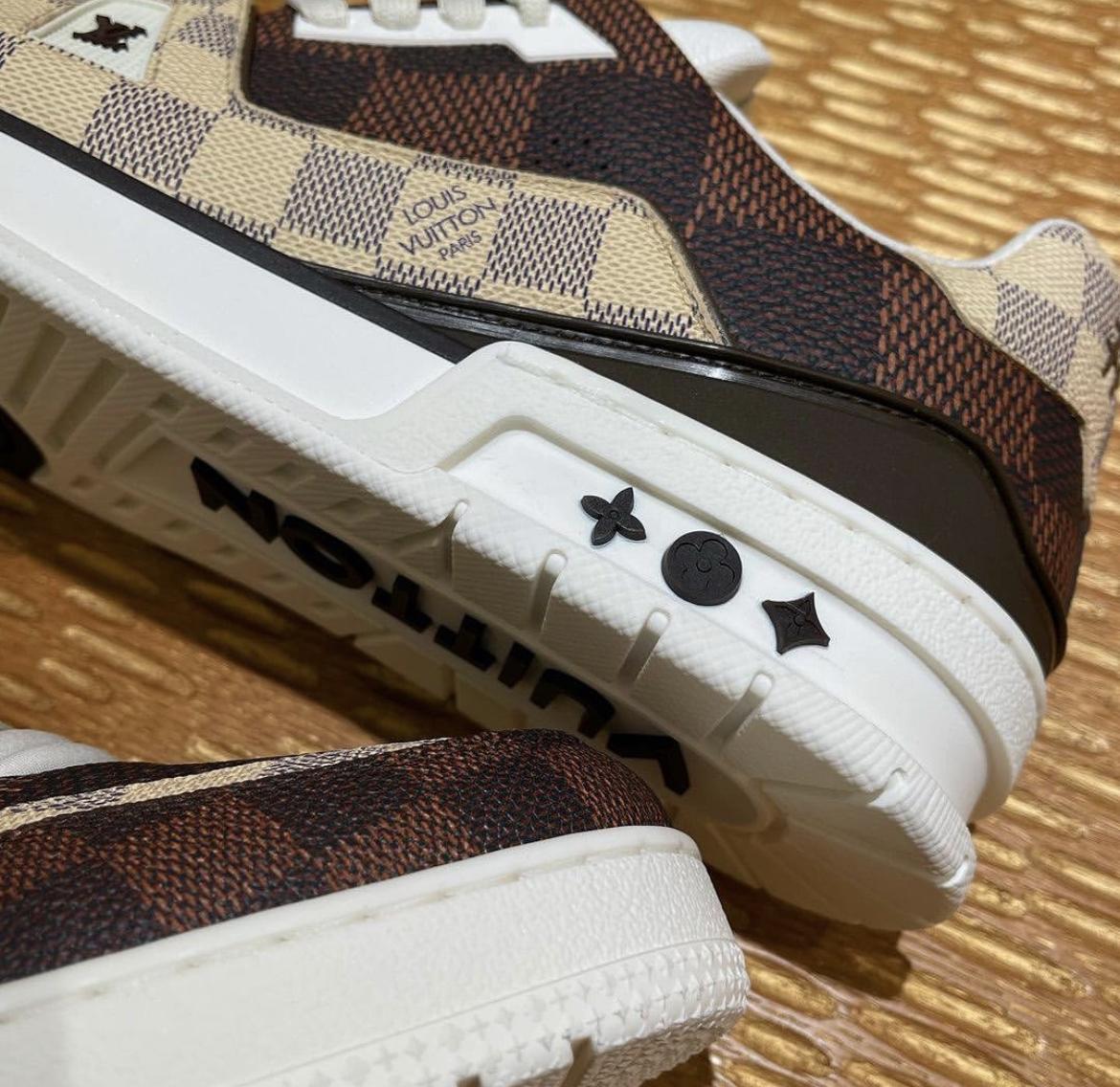 lv-trainer-sneaker-5048_16844006605-1000