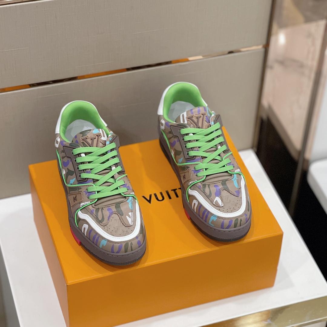 lv-trainer-sneaker-7459_16844051358-1000