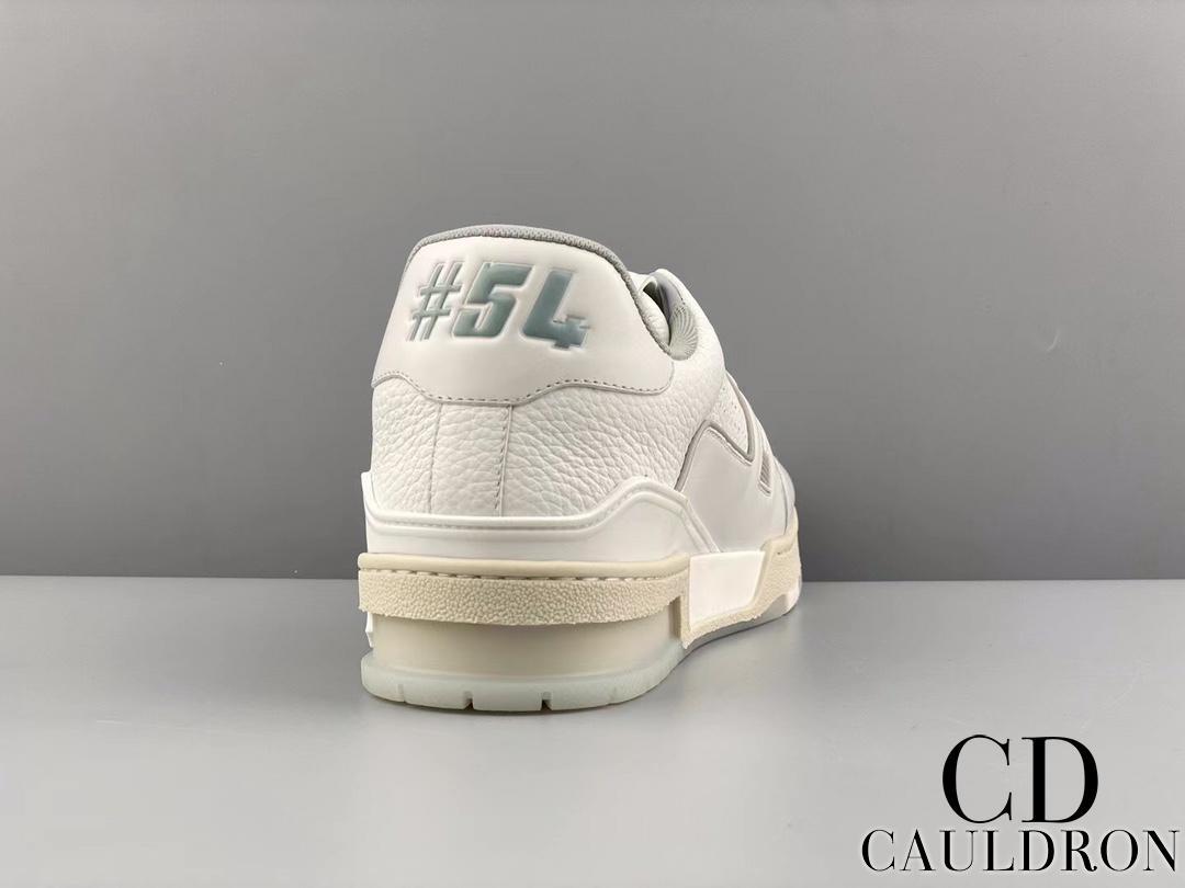 lv-trainers-609_16843500727-1000