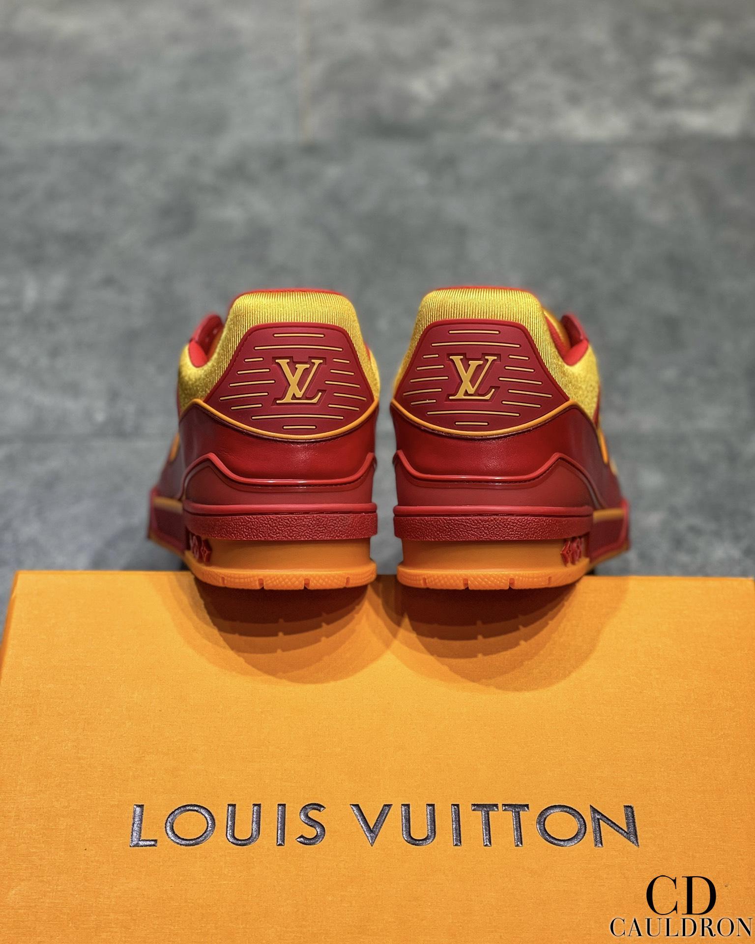 lv-trainers-653_16843501759-1000