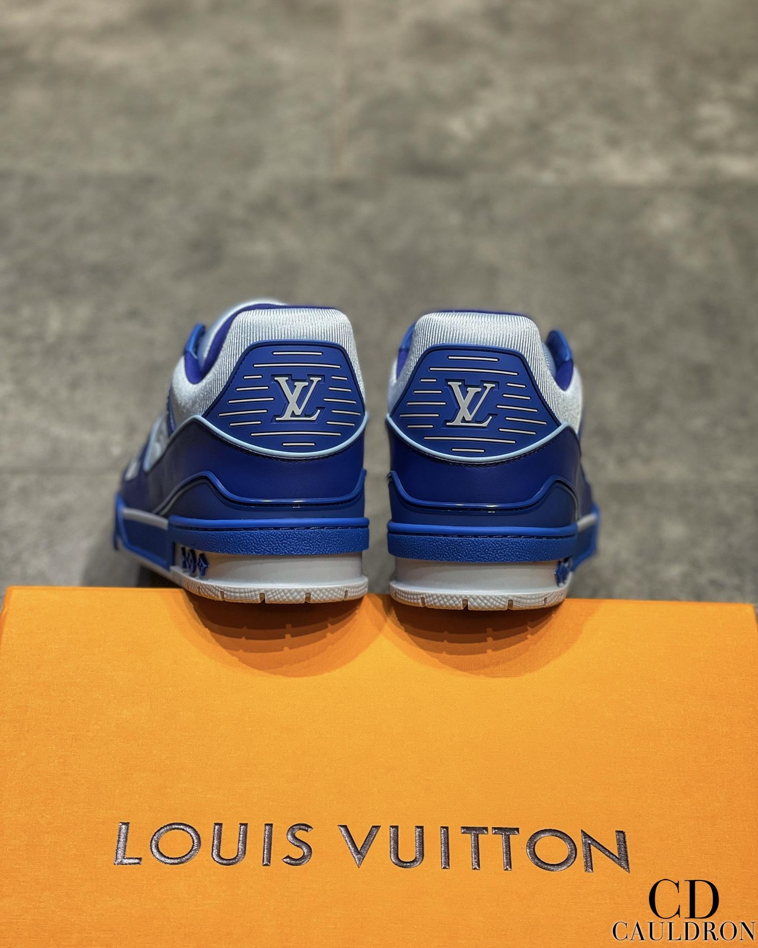 lv-trainers-654_16843501799-1000