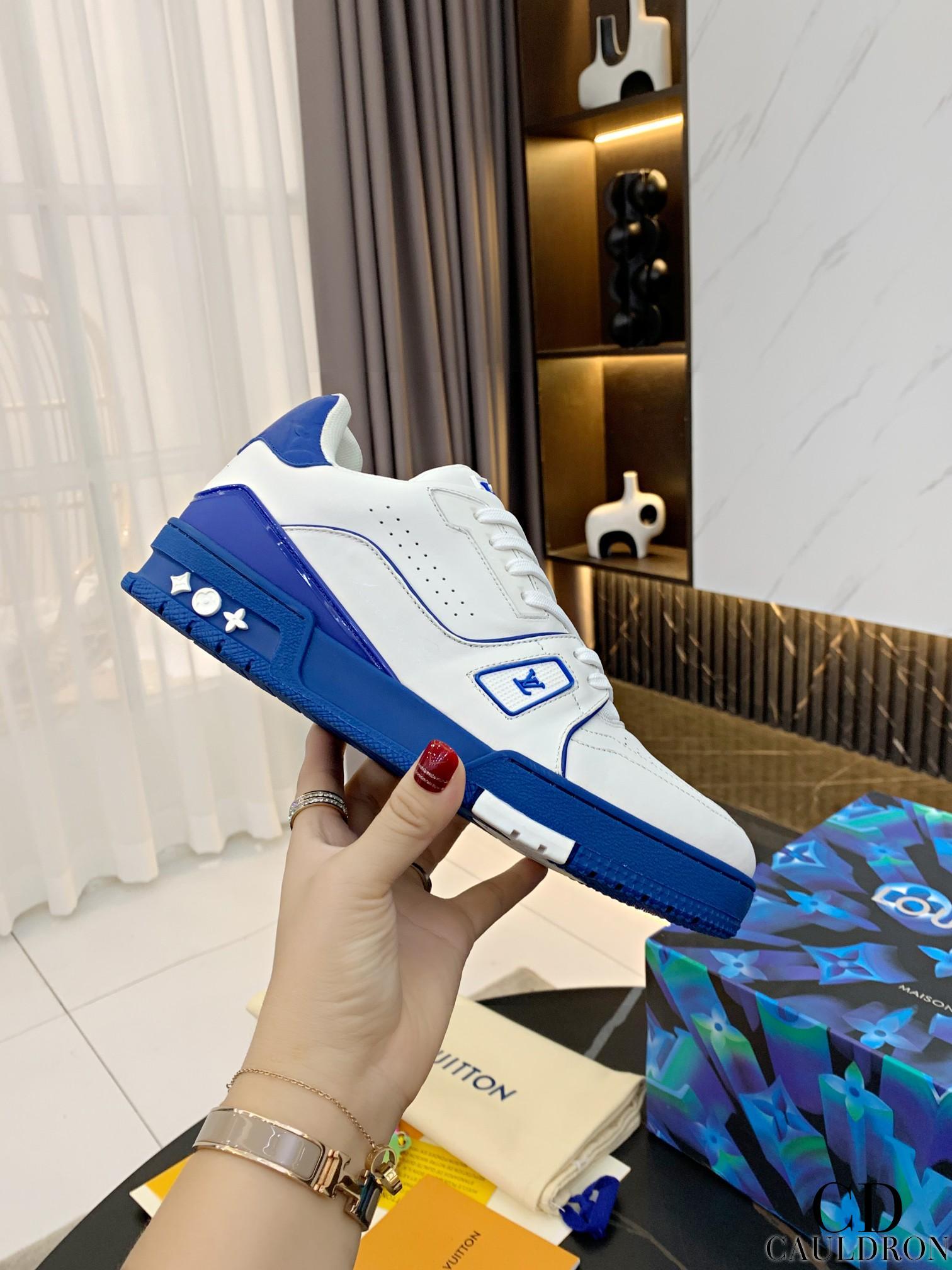 lv-trainers-655_16843501837-1000