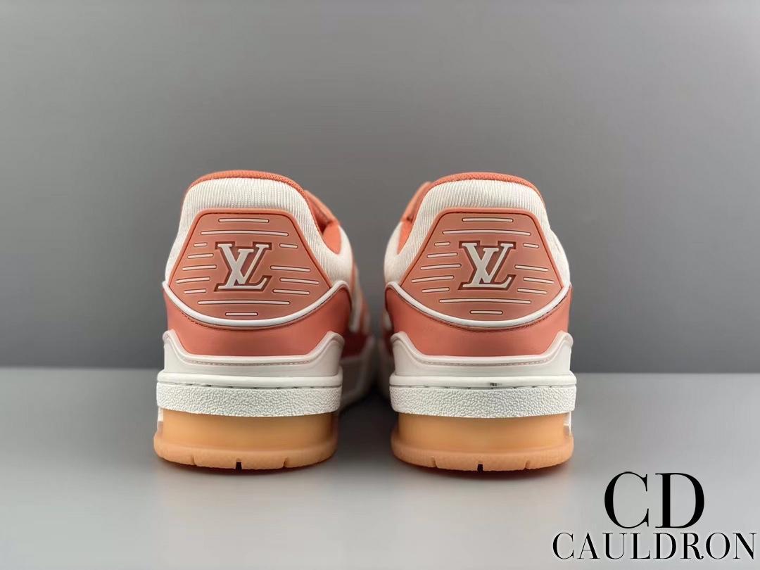 lv-trainers-664_16843502048-1000