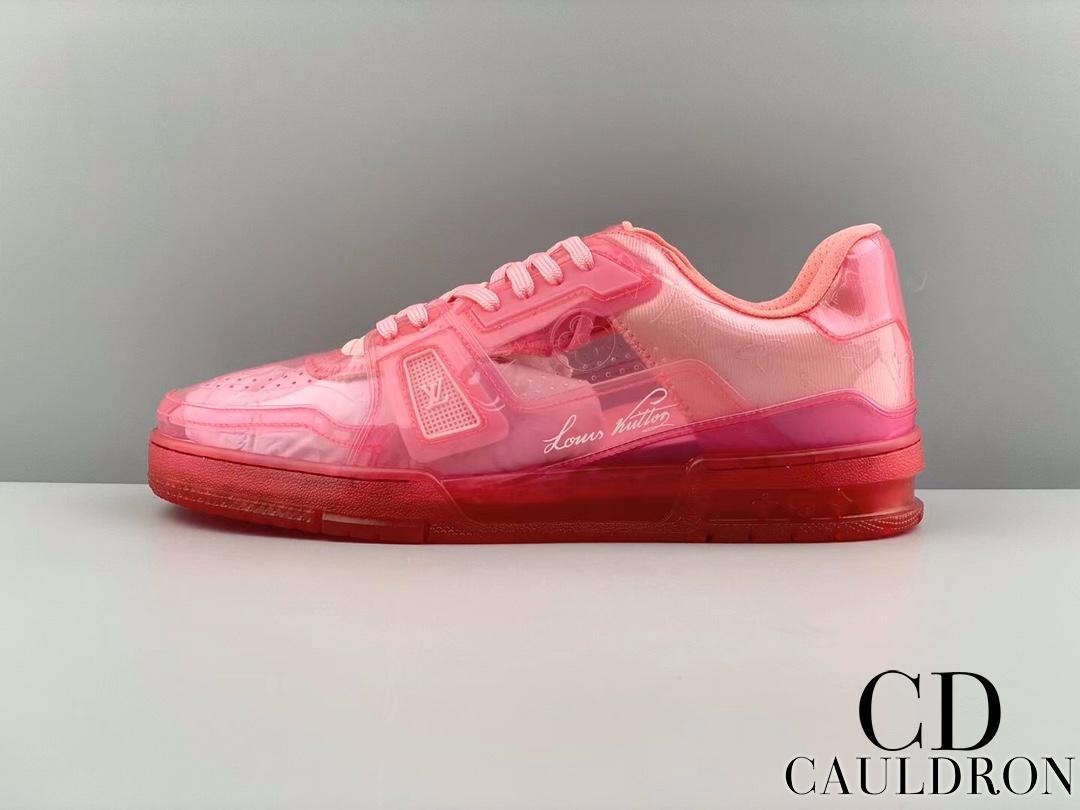 lv-trainers-670_16843502123-1000