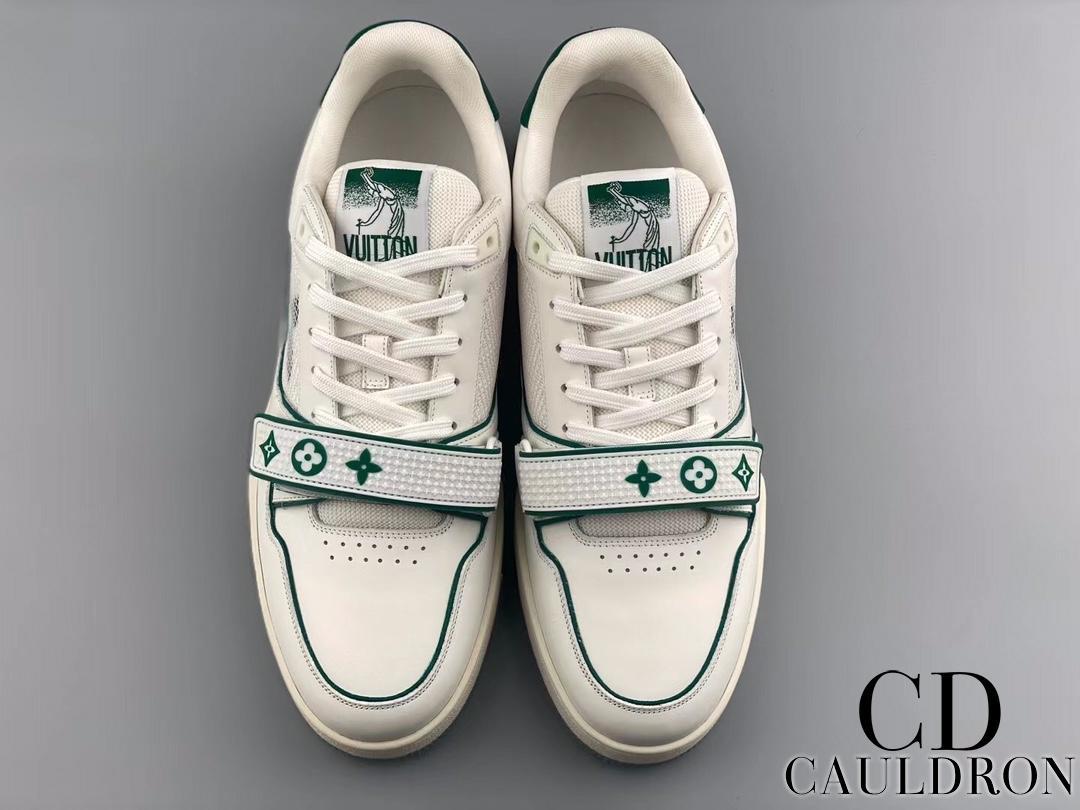 lv-trainers-676_16843502234-1000