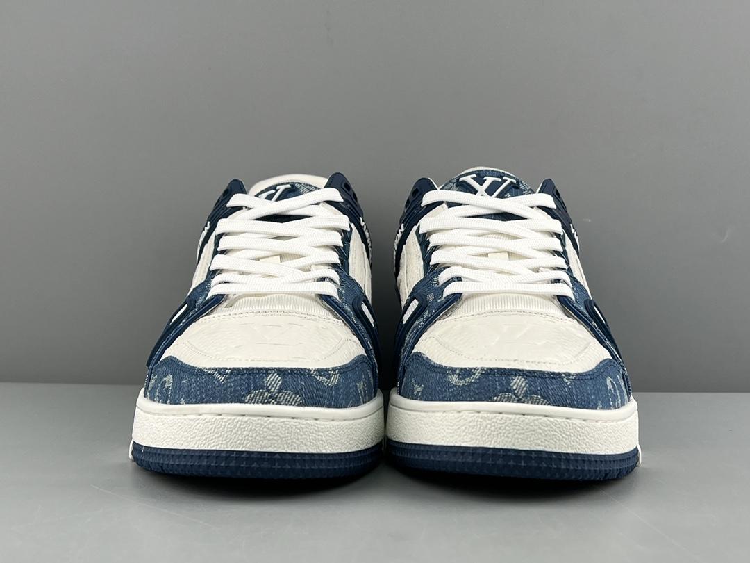 lv-trainers-712_16843502833-1000