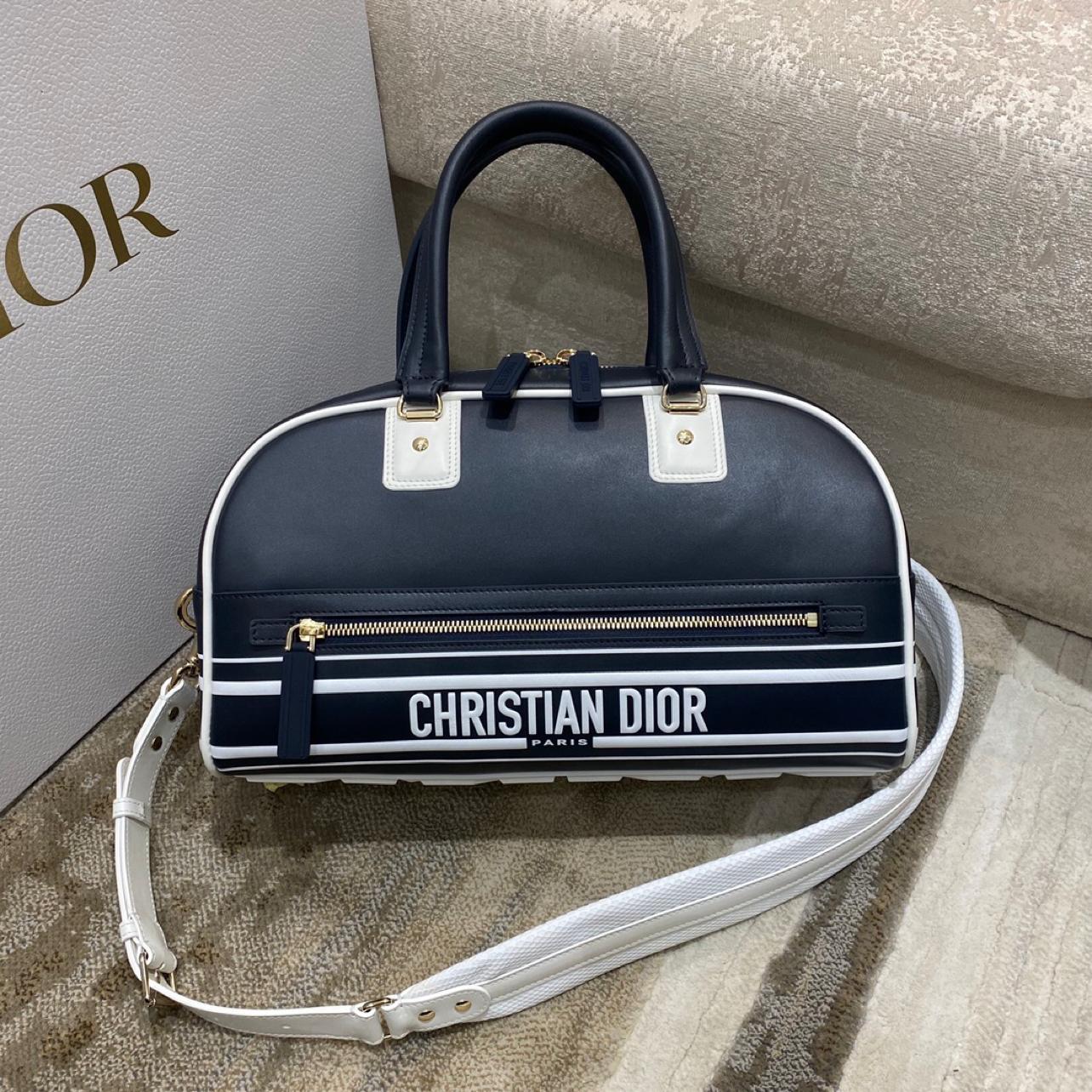 medium-dior-vibe-zip-bowling-bag-384_16843496412-1000