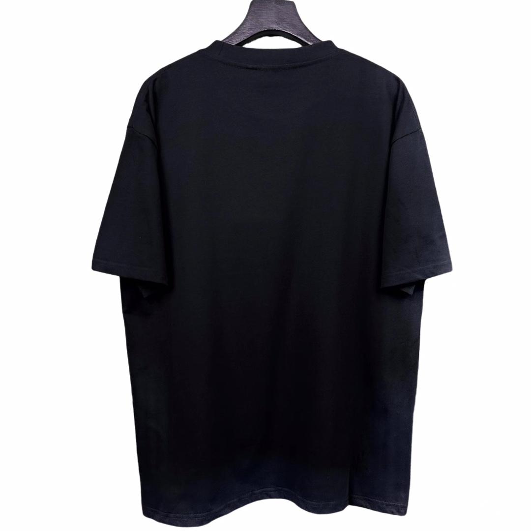 medusa-embroidered-t-shirt-6865_16845016172-1000