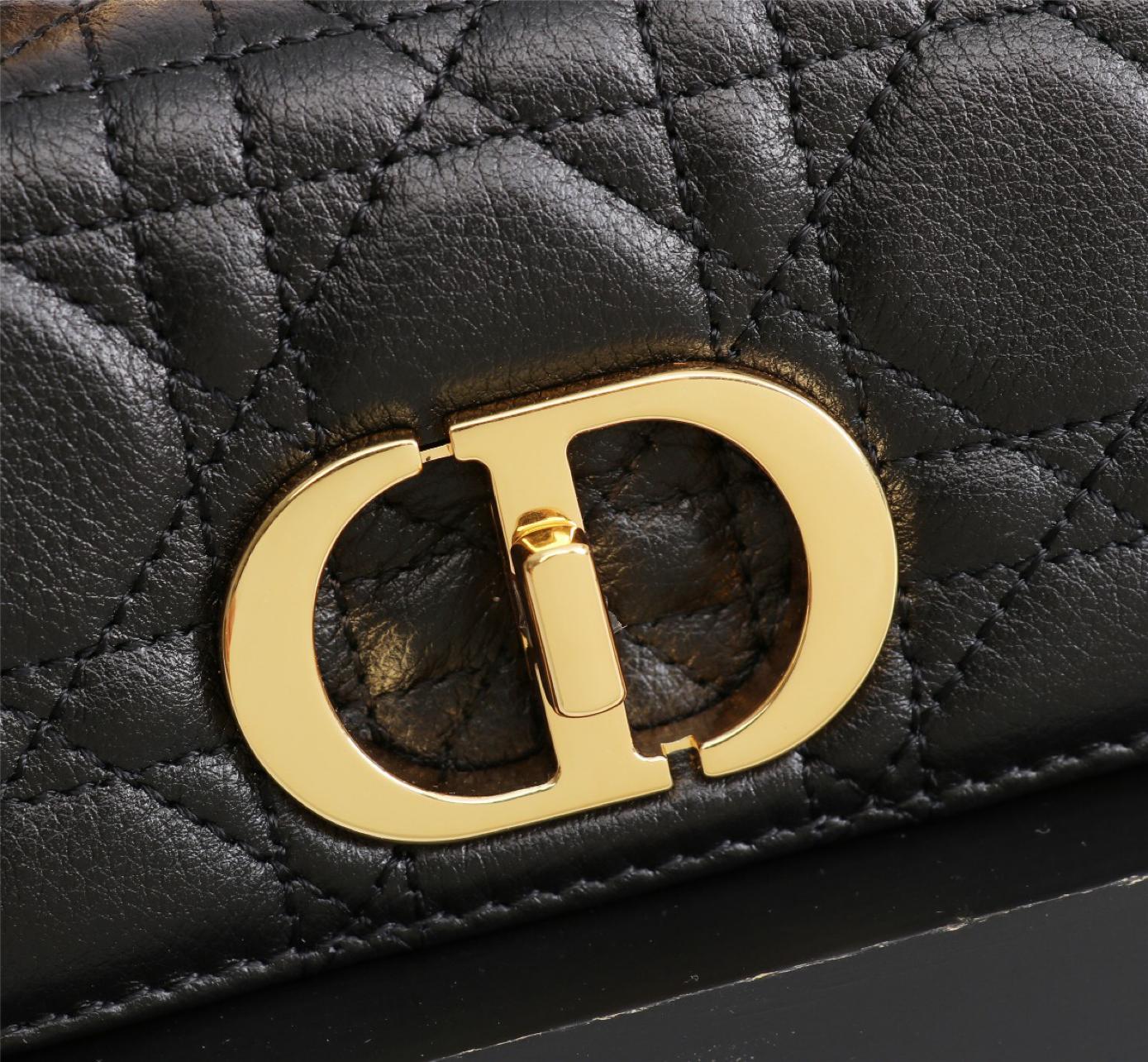 micro-dior-caro-bag-150_16843495959-1000