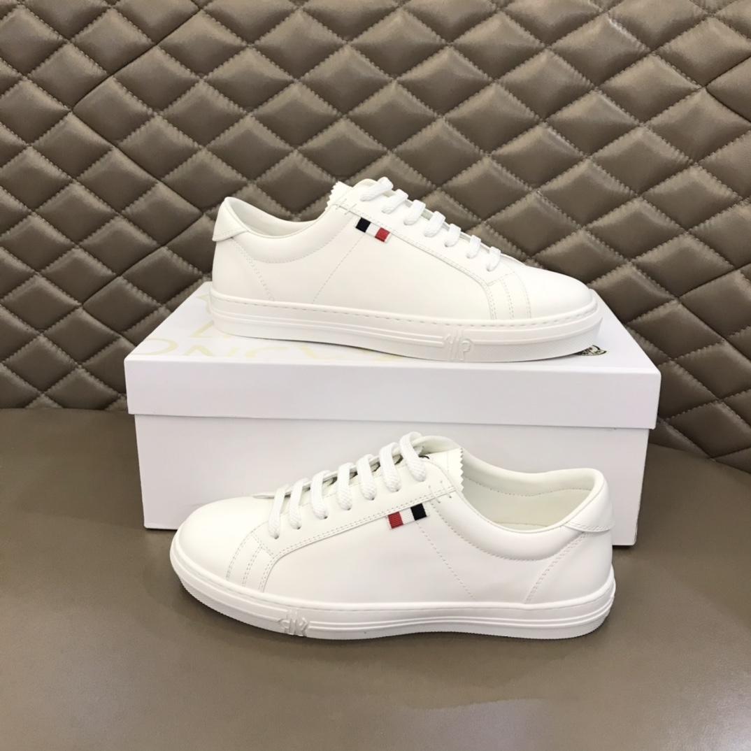 moncler-logo-patch-sneakers-1572_16843940533-1000