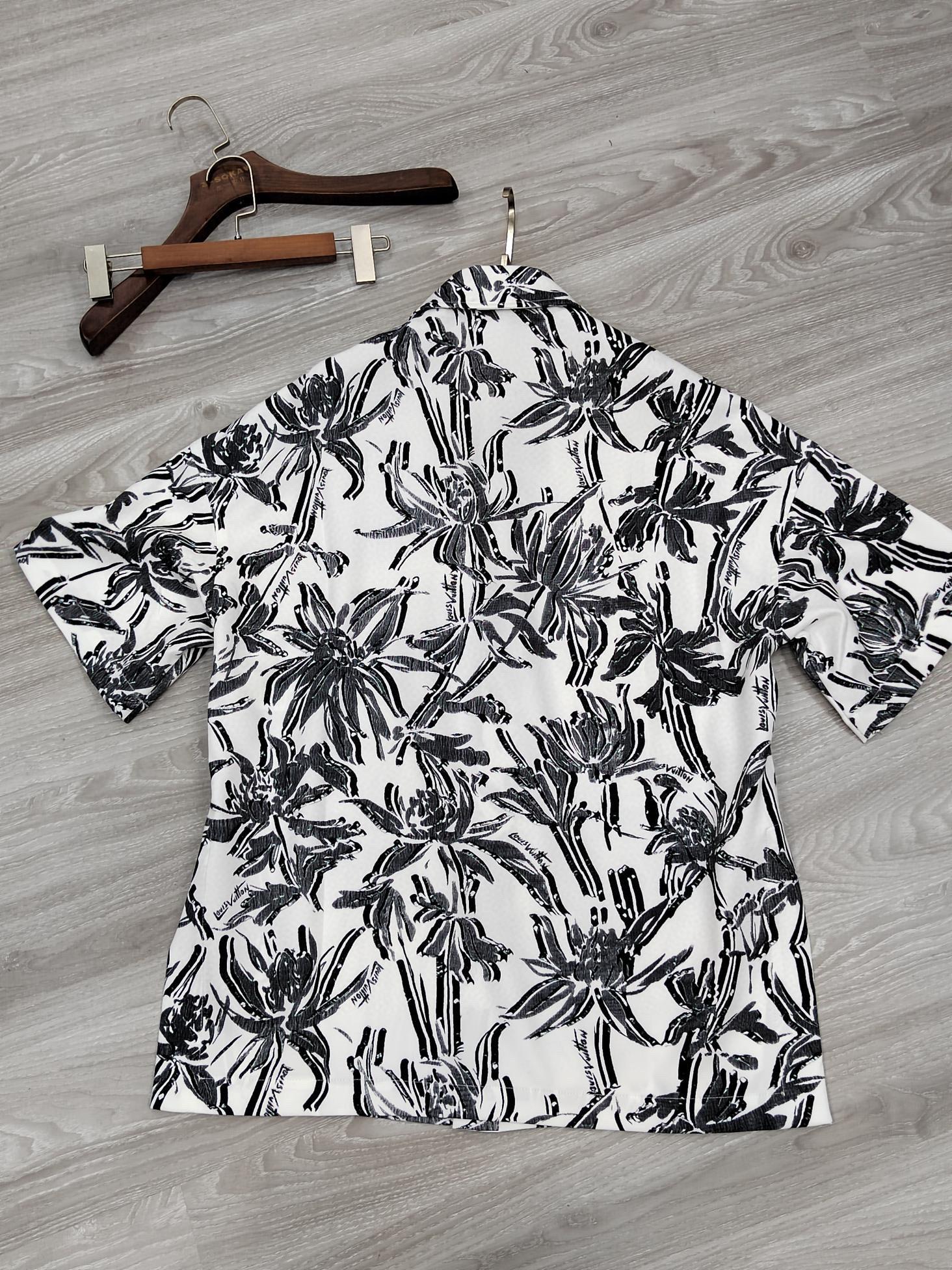 multi-buttonholes-short-sleeved-pyjama-shirt-6884_16844043903-1000