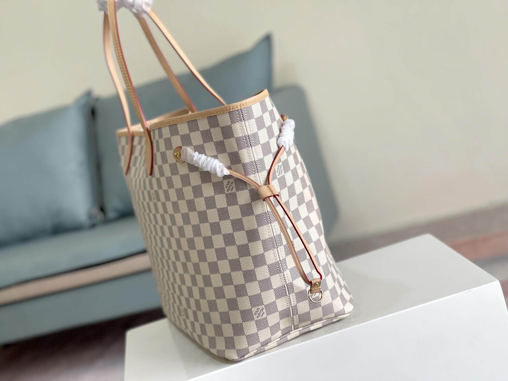 neverfull-gm-1128_16843927483-1000