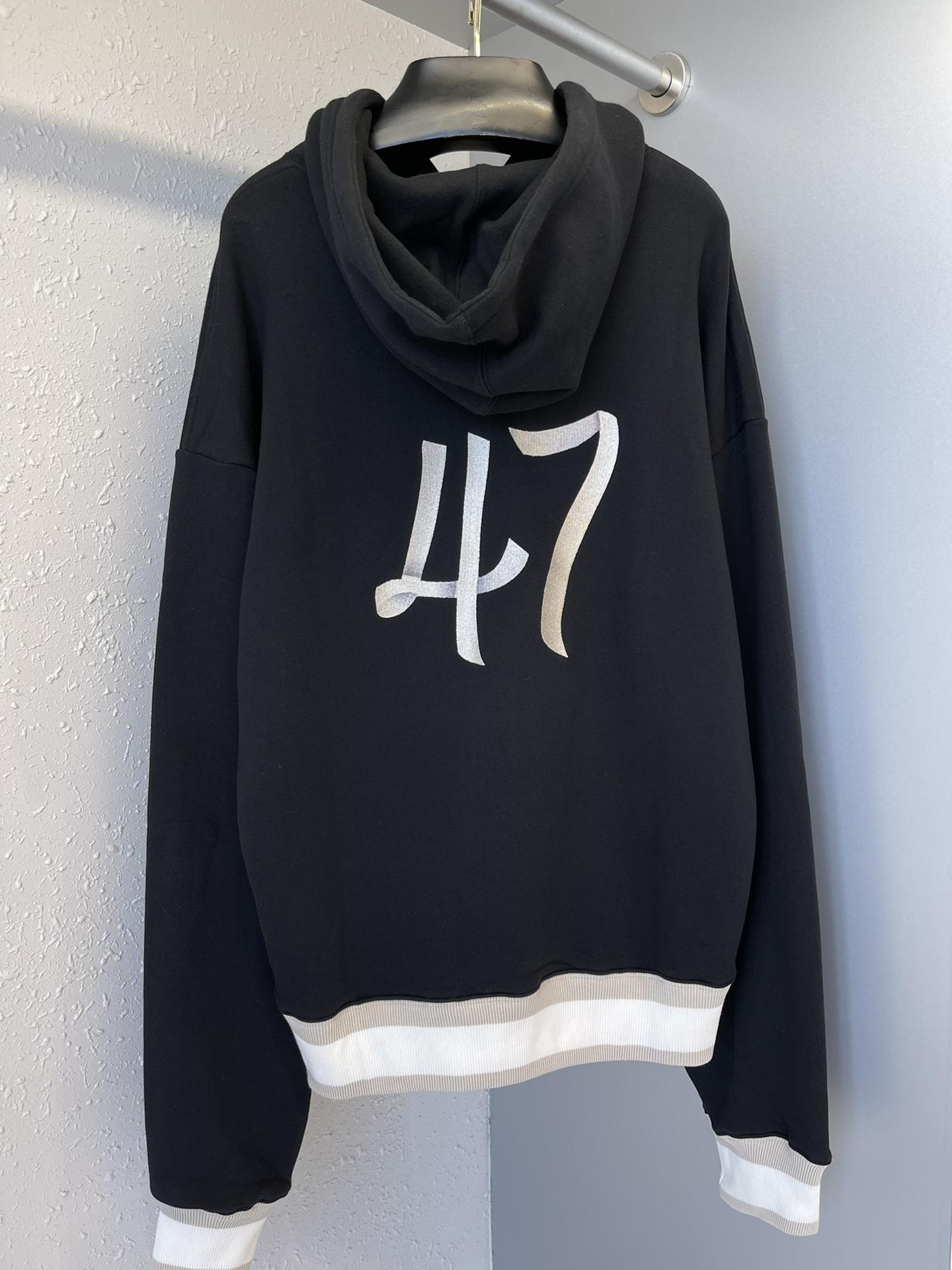 oversized-hooded-sweatshirt-2997_16844986632-1000