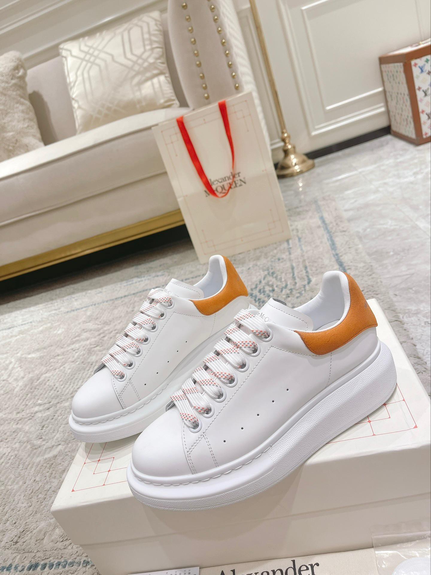 oversized-sneaker-7300_16844049833-1000