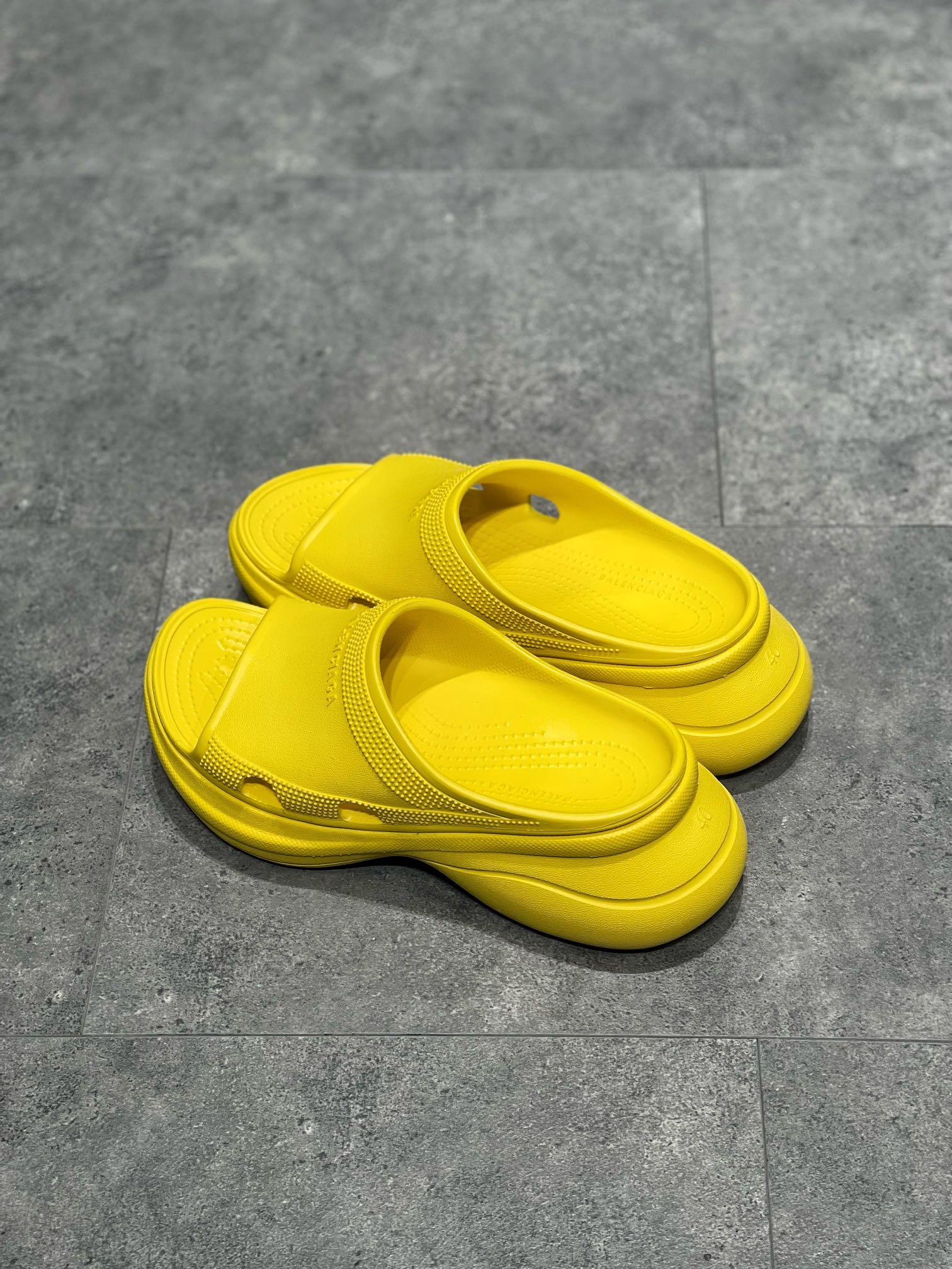 pool-crocs-slide-sandal-6788_16845015533-1000