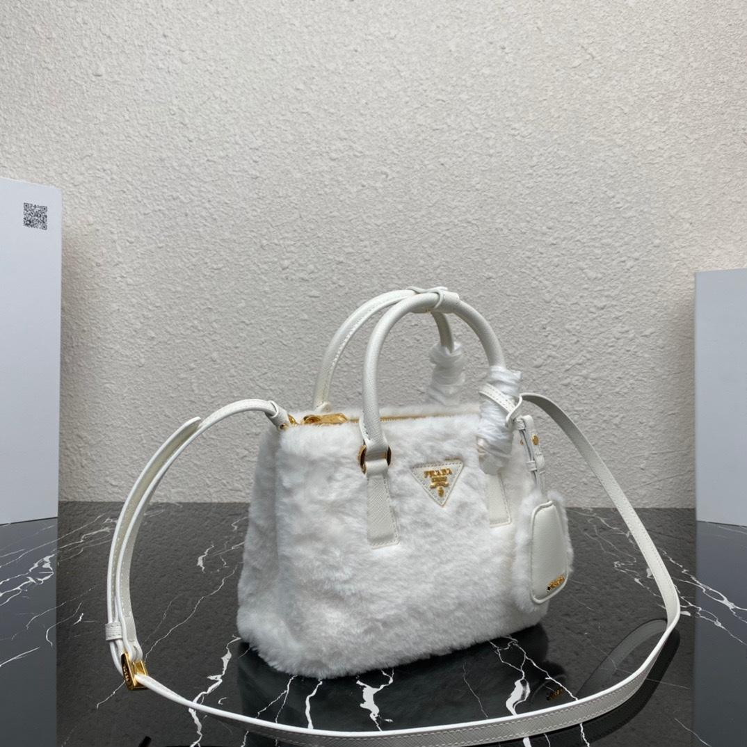 prada-galleria-shearling-mini-bag-5939_16844022513-1000