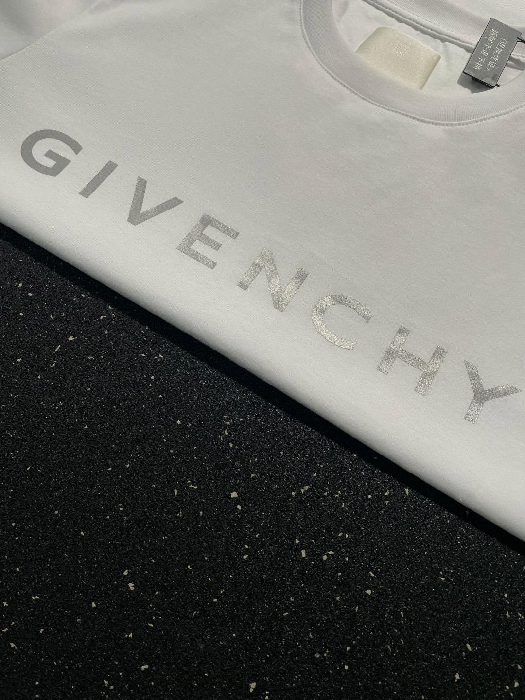 reflective-givenchy-slim-fit-t-shirt-in-cotton-6834_16845015985-1000