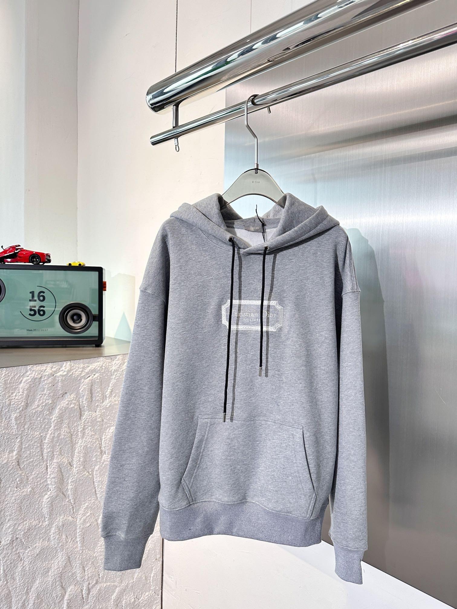 relaxed-fit-hooded-sweatshirt-4613_16845002772-1000