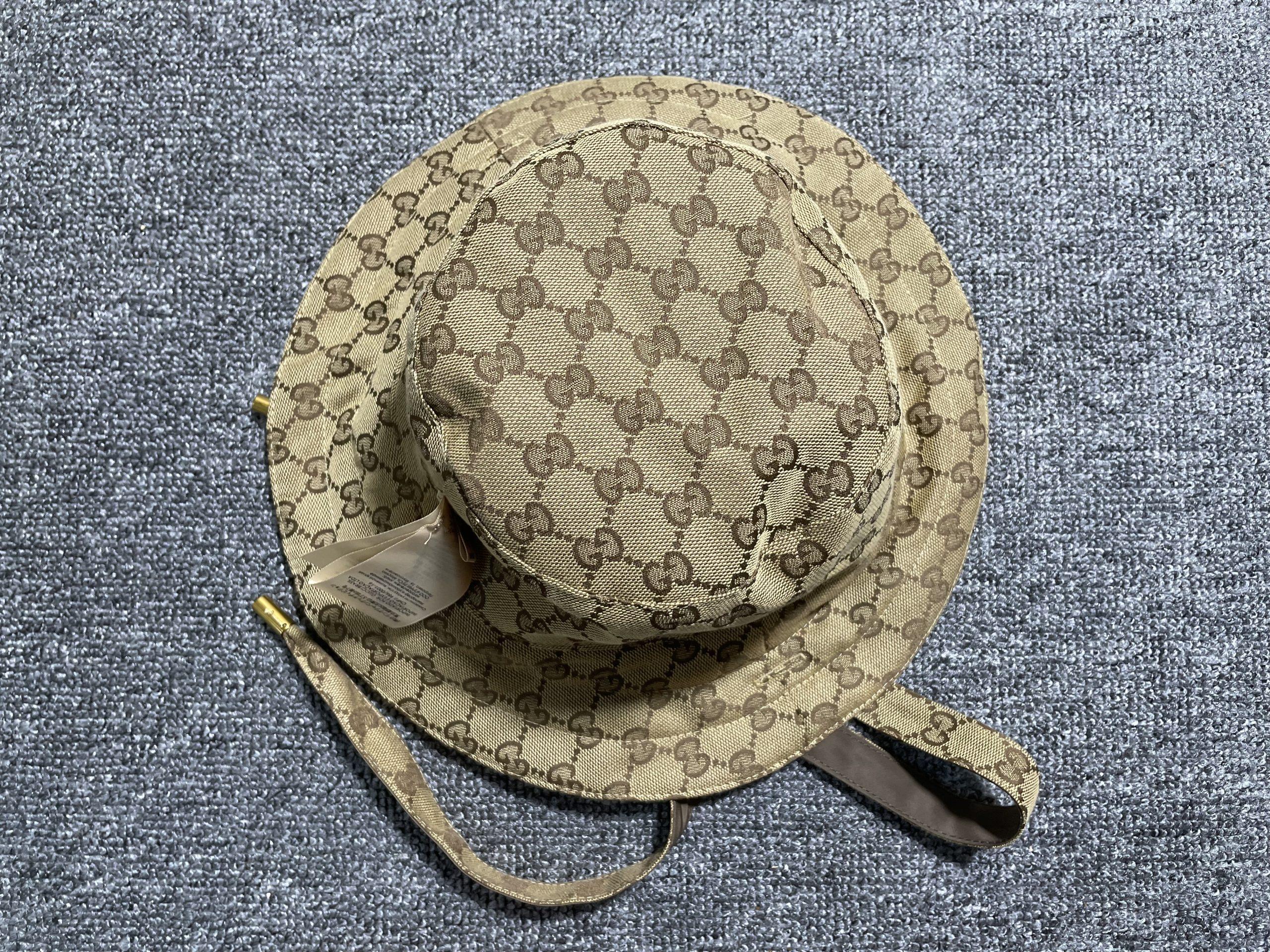 reversible-hat-in-gg-canvas-and-nylon-6299_16845013063-1000