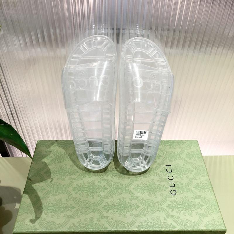 slide-with-gucci-logo-1615_16844976745-1000