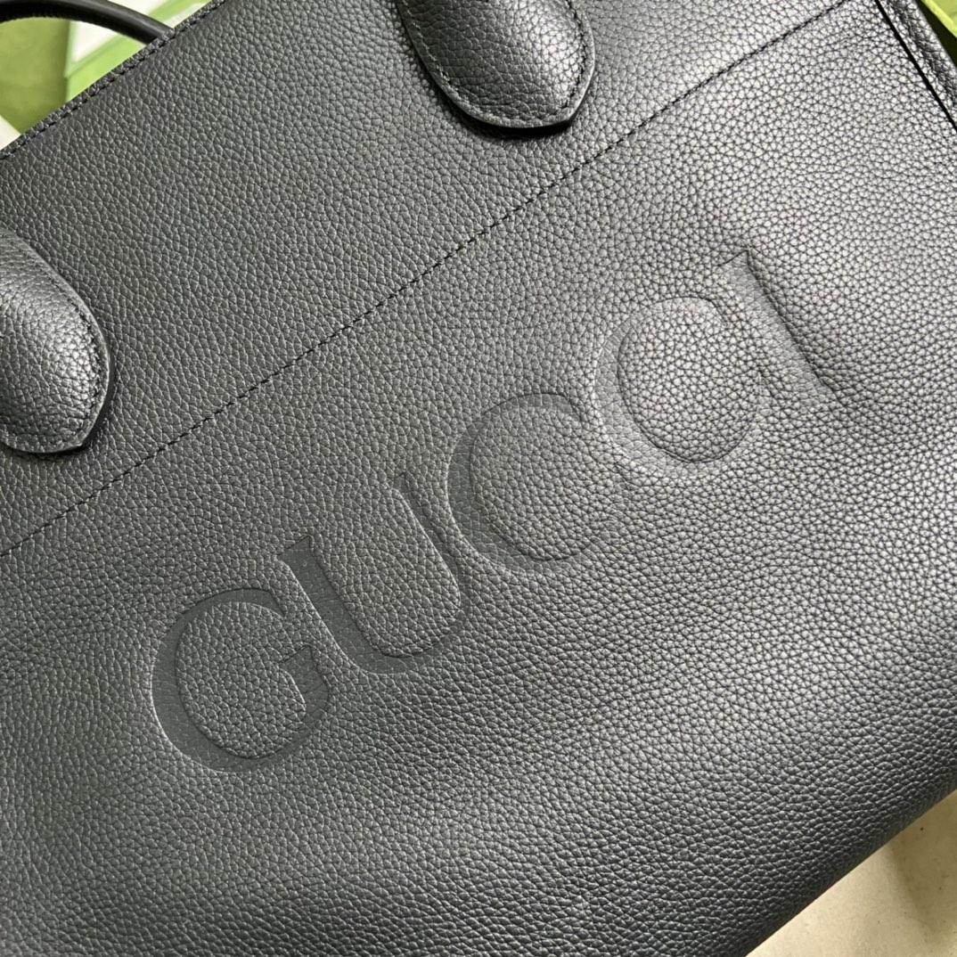 small-tote-with-gucci-logo-2074_168439479810-1000