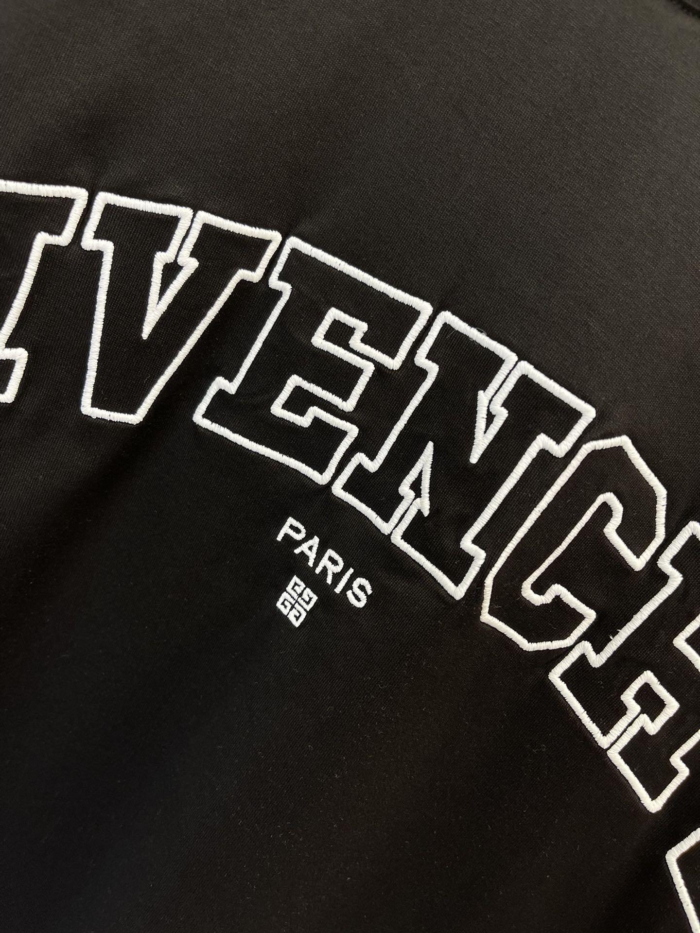 t-shirt-in-givenchy-college-embroidered-jersey-2162_16844980796-1000