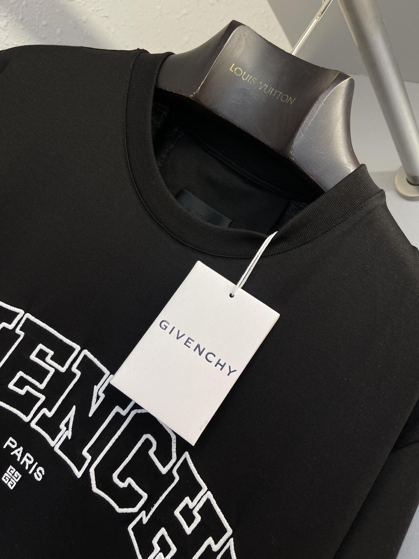 t-shirt-in-givenchy-college-embroidered-jersey-2162_16844980808-1000