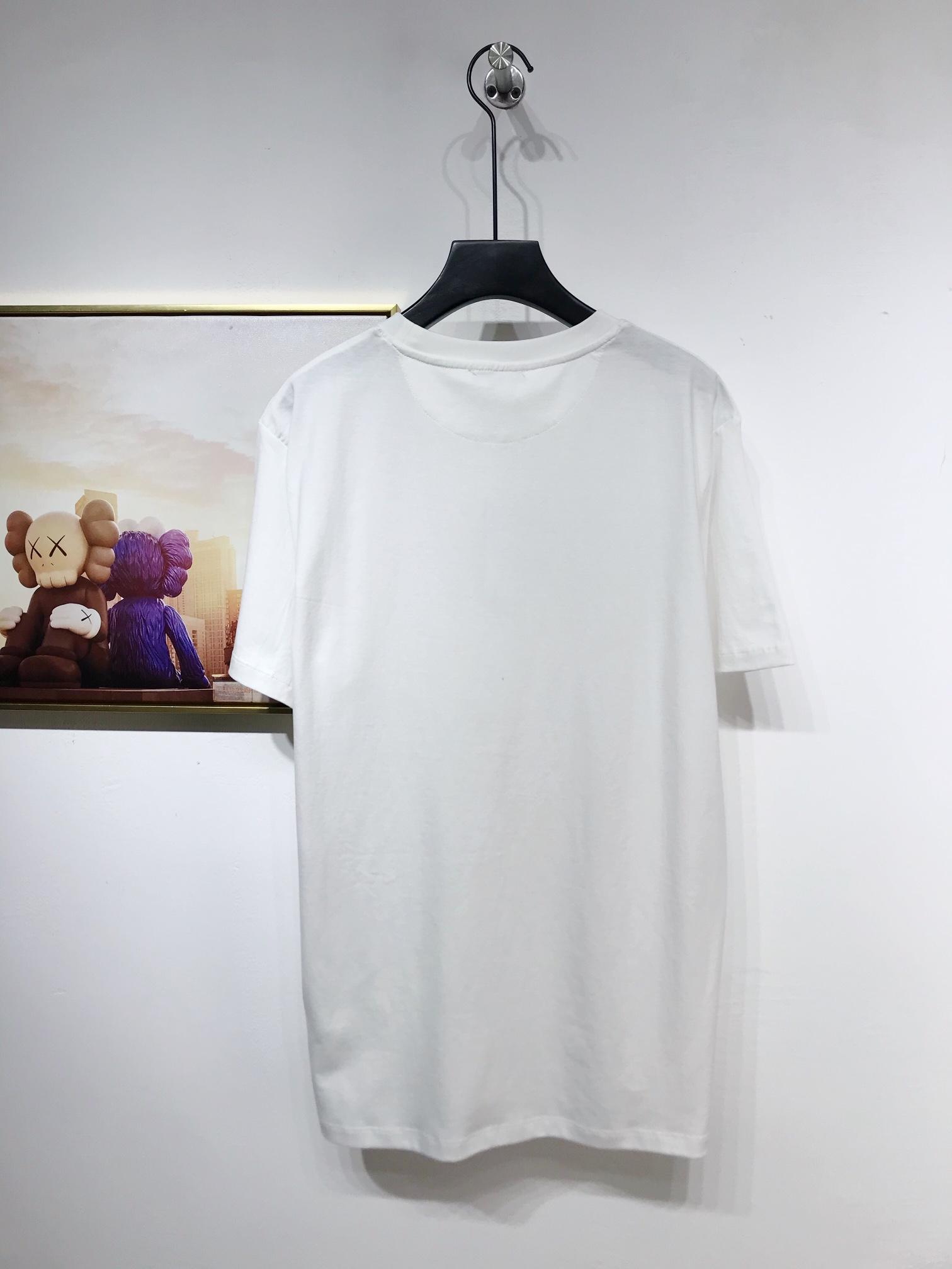 t-shirt-vltn-596_16844975082-1000