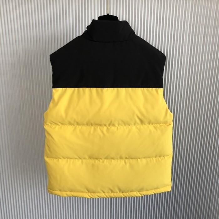 the-north-face-x-gucci-down-vest-4659_16844001933-1000