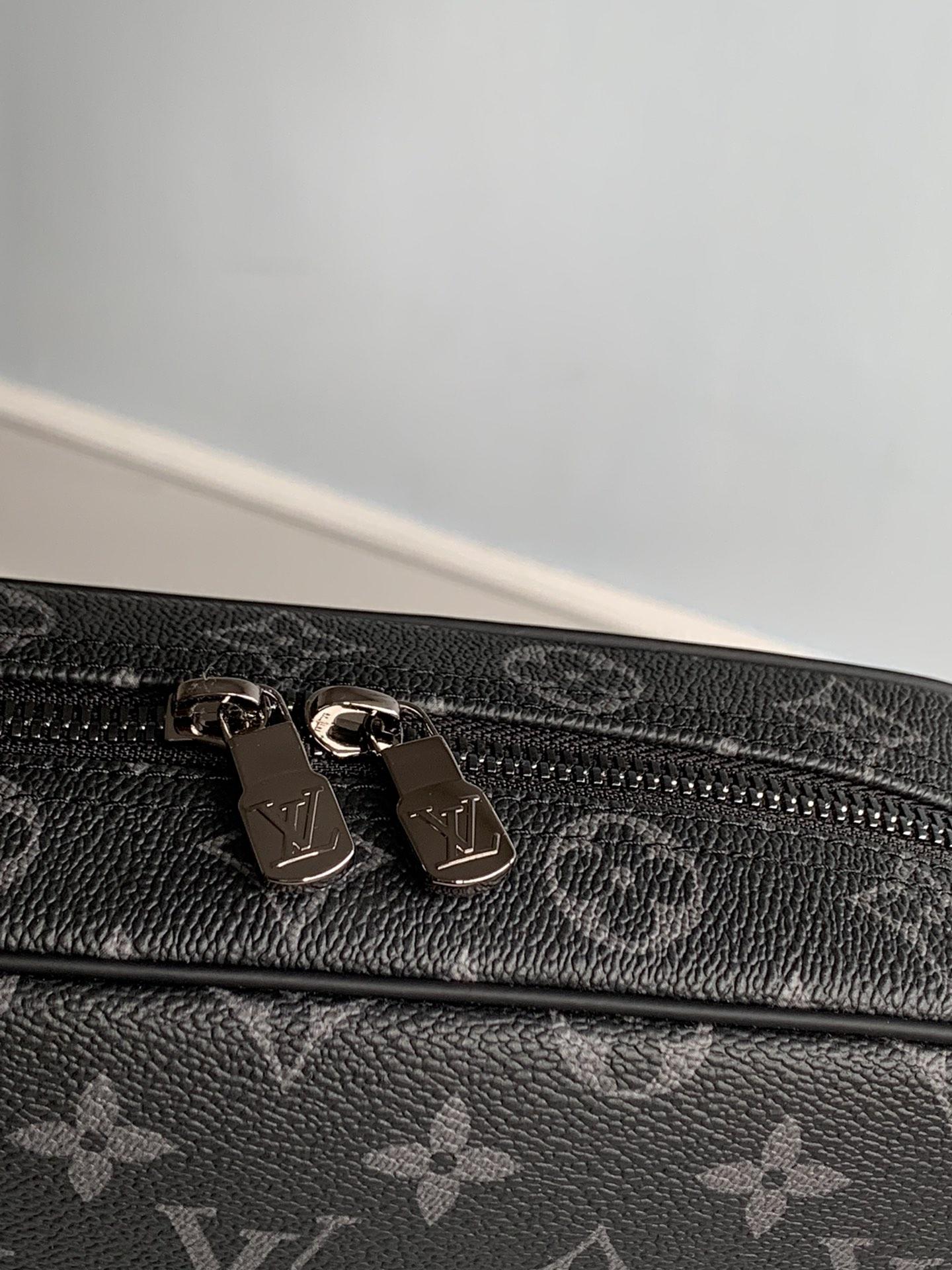 toiletry-bag-gm-2349_16843951556-1000