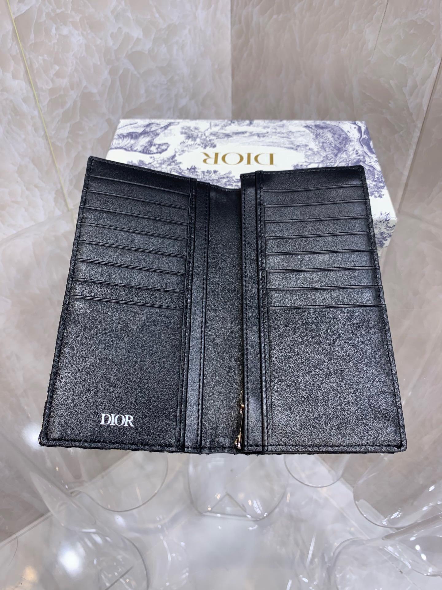 vertical-long-wallet-1946_16843946845-1000