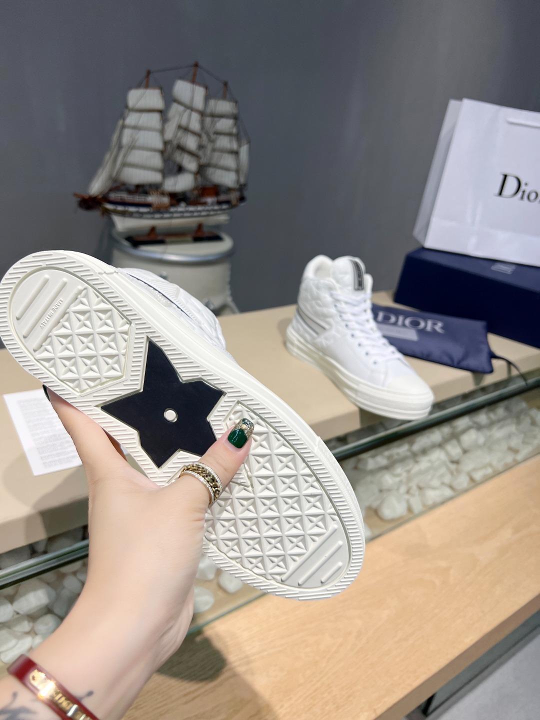 walkndior-star-sneaker-1653_16843942119-1000