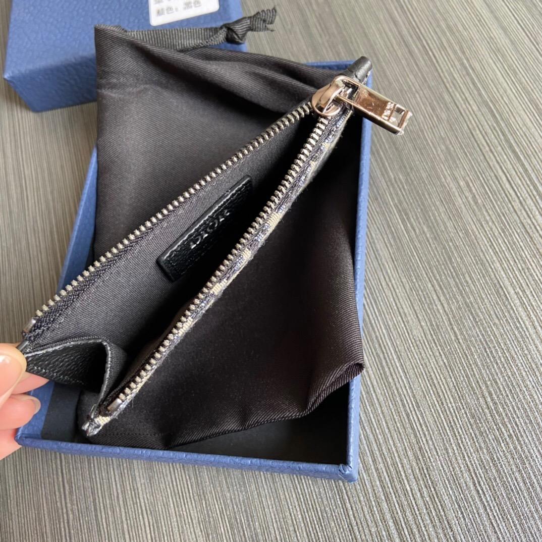 zipped-card-holder-1939_16843946735-1000